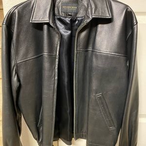 Men’s Golden Bear brand leather bomber style coat.  Medium, impeccable condition